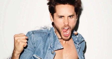 Imagine Jared Leto if you want- but tone down the sass so you don't get the oh-so sexy ISTP that he is. *Winks*